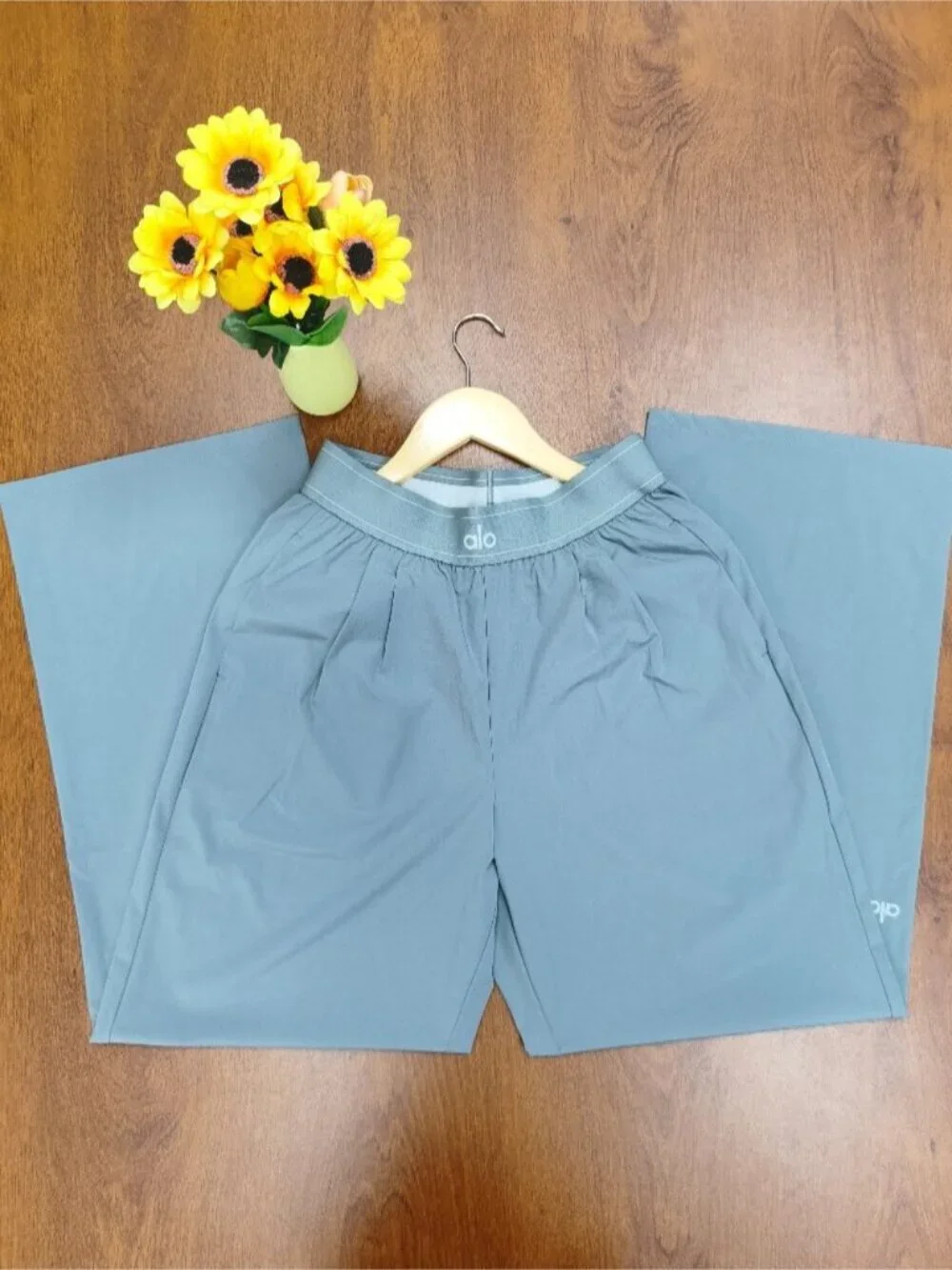 Alo Yoga Steel Gray Suit Up Trouser🌻Regular 30